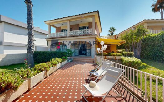 Chalet en Av Costablanca