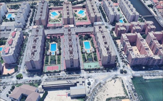 Piso en venta en Alicante sin posesión.